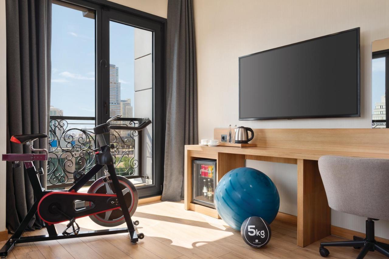 מלון Tryp By Wyndham Istanbul Atasehir מראה חיצוני תמונה