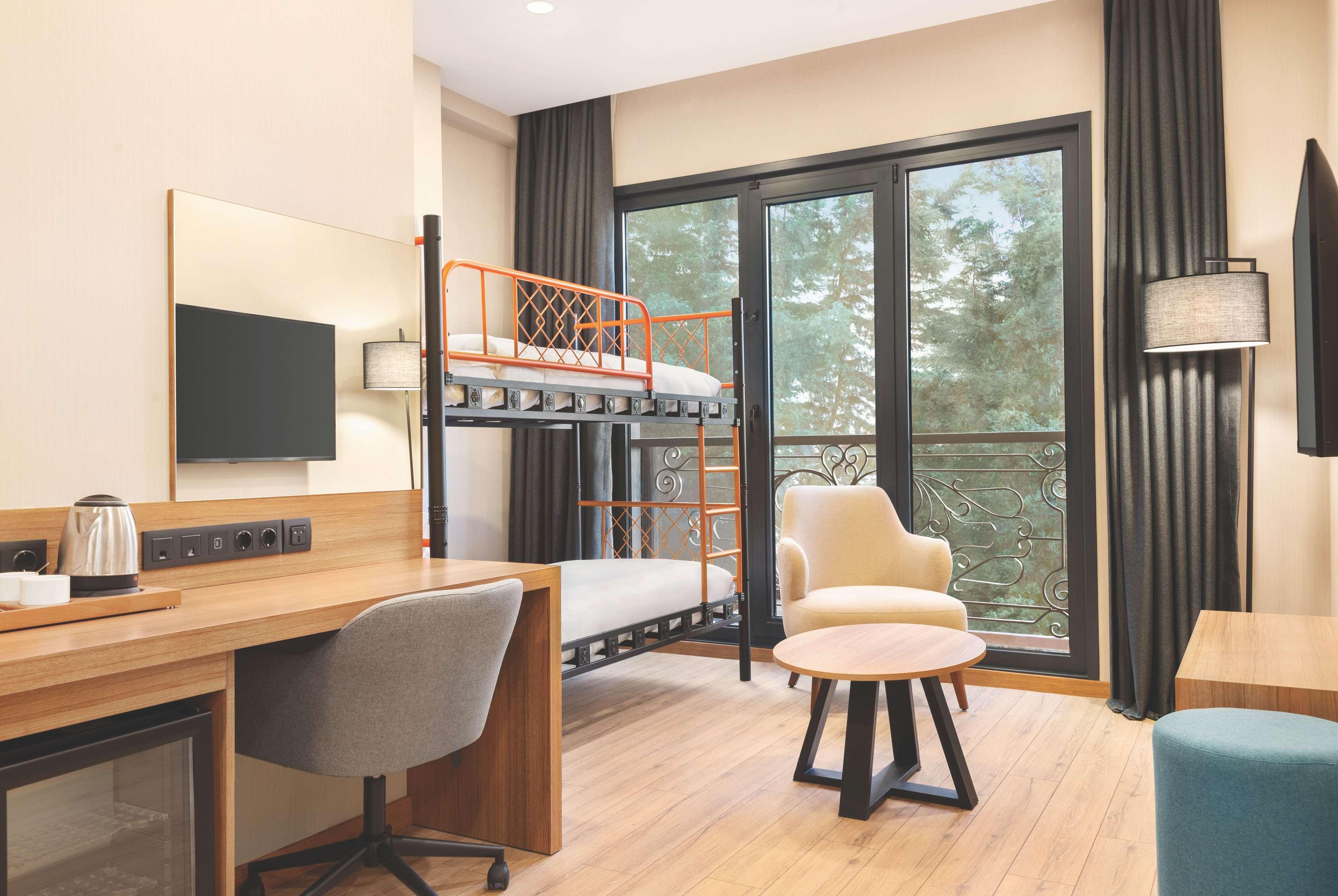 מלון Tryp By Wyndham Istanbul Atasehir מראה חיצוני תמונה