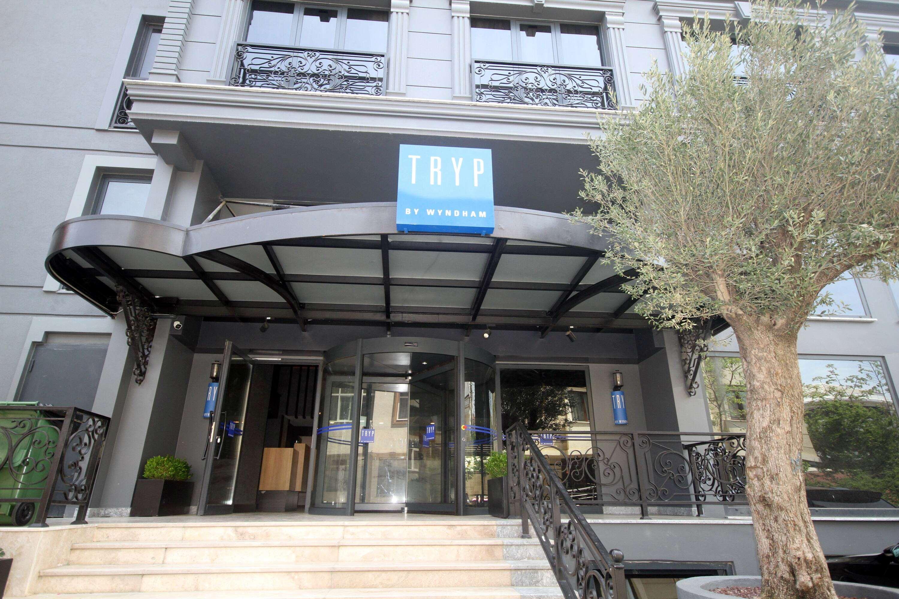 מלון Tryp By Wyndham Istanbul Atasehir מראה חיצוני תמונה