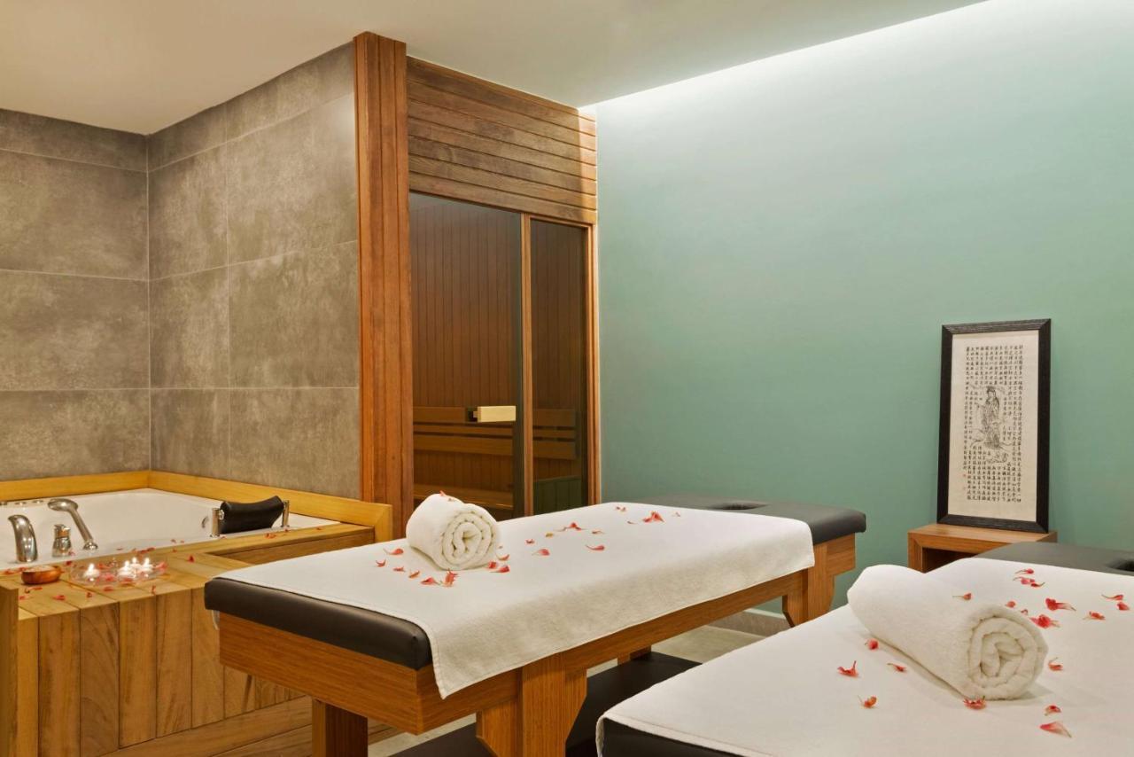 מלון Tryp By Wyndham Istanbul Atasehir מראה חיצוני תמונה